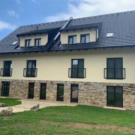 Na Bukovce Malma Apartment *